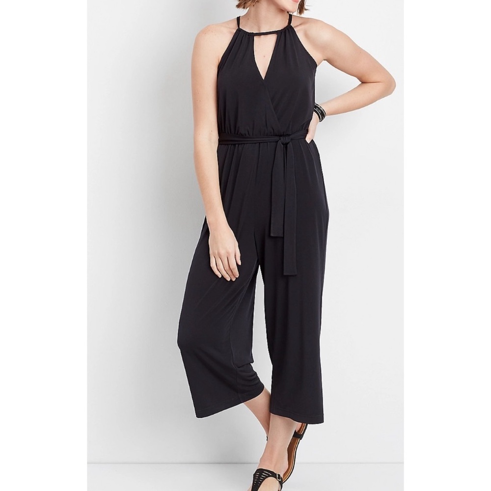 Maurices black solid v-neck tie front jumpsuit